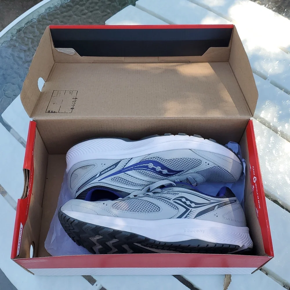 Saucony Cohesion 14 Women's Size 10 EUC White Purple